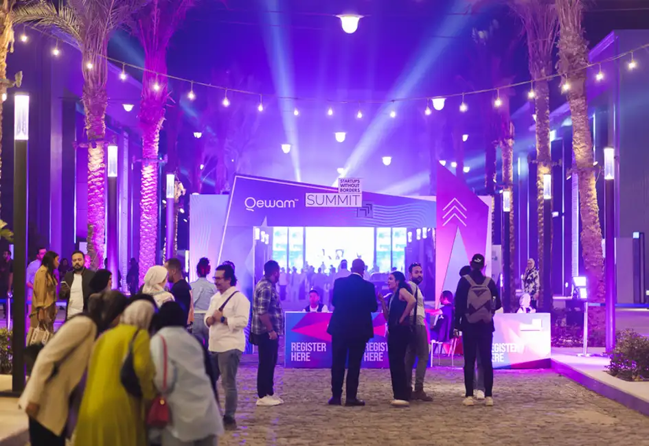 STARTUPS WITHOUT BORDERS